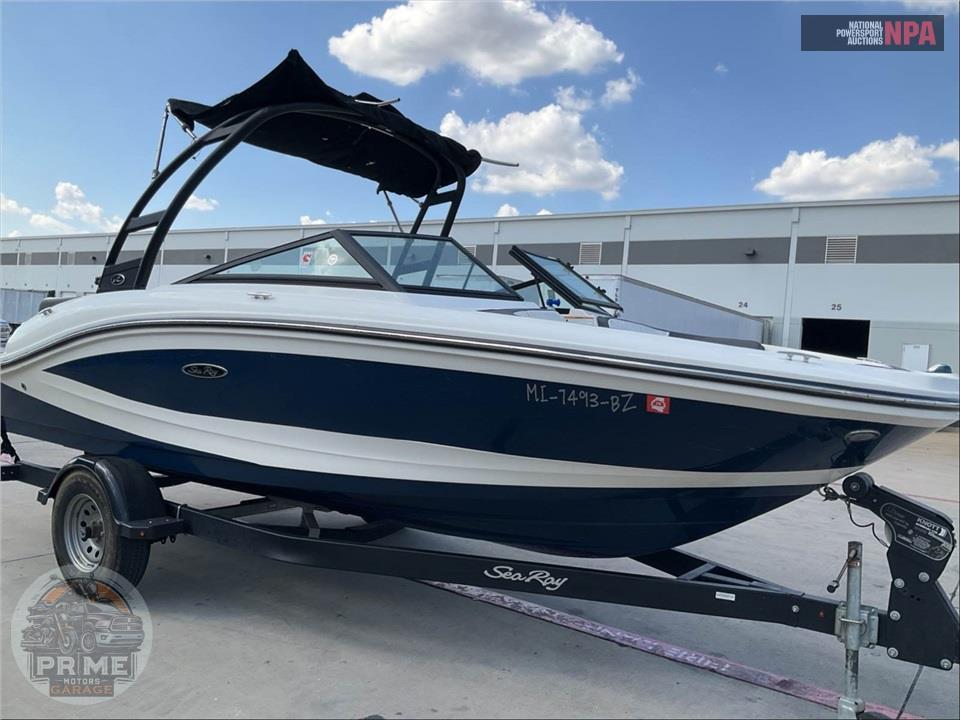 2017 Sea Ray Boats SPX 190(**) SPX SERIES L=20/E=1 200HP MERC SD — фото 1