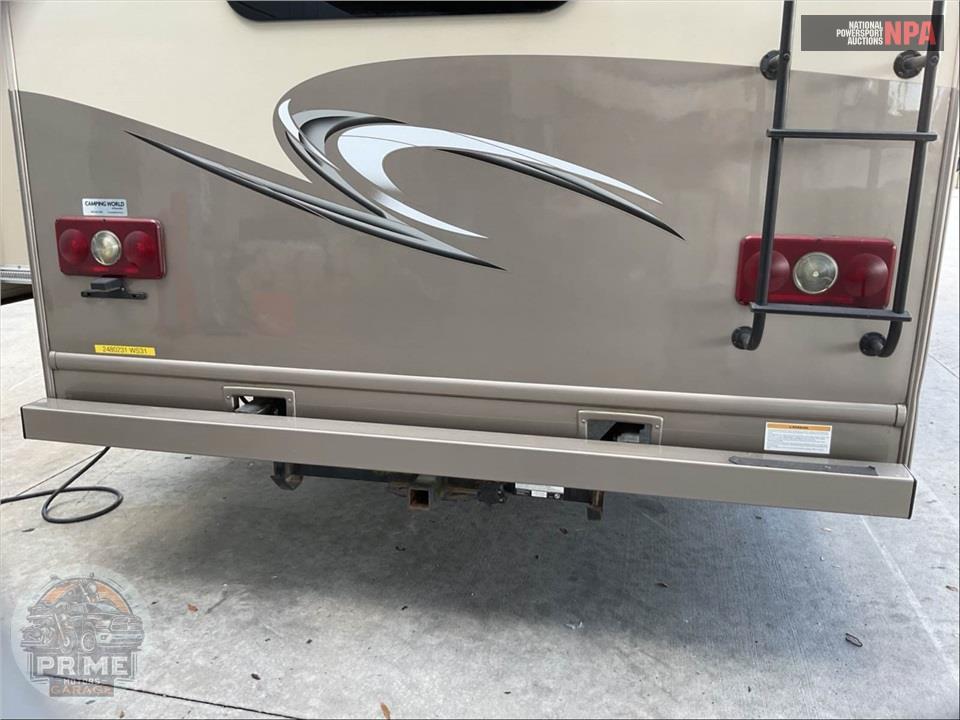 2018 Thor Motor Coach WS31 E450-V10 - QUANTUM SERIES — фото 60