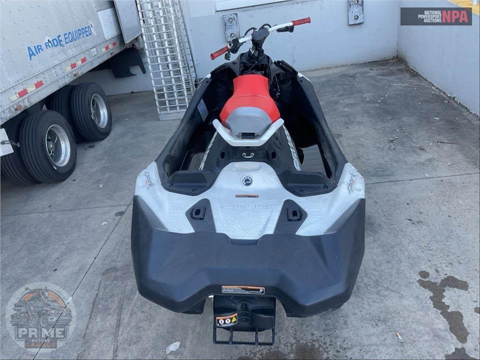 2024 Seadoo/Brp SPARKTRIXX FOR 3 — фото 4