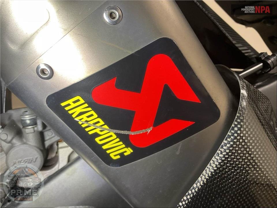 2016 Yamaha YZF-R1 — фото 10