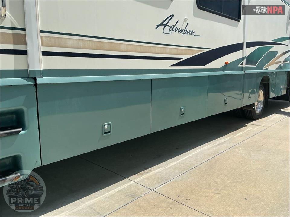 2004 Winnebago M-38G-Ford (**) Adventurer Series — фото 71