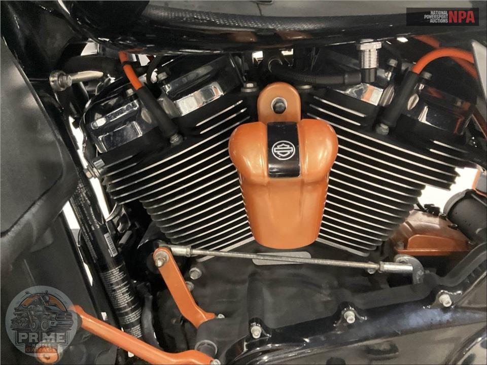 2019 Harley-Davidson FLTRXS ROAD GLIDE SPECIAL — фото 8
