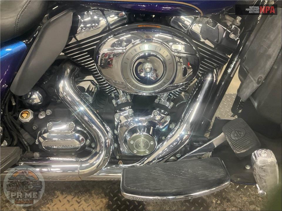 2009 Harley-Davidson FLHTCU ULTRA CLASSIC ELECTRA GLIDE — фото 6