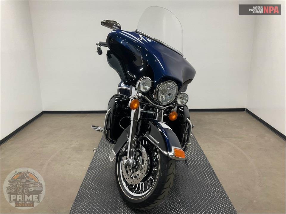 2013 Harley-Davidson FLHTK ELECTRA GLIDE UL LI — фото 2