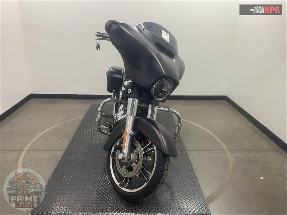 2015 Harley-Davidson FLHXS STREET GLIDE SPECIAL — фото 2