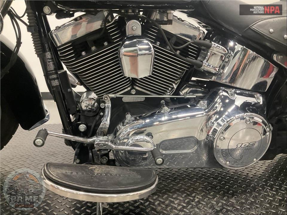 2017 Harley-Davidson FLSTC HERITAGE SOFTAIL CLASSIC — фото 7