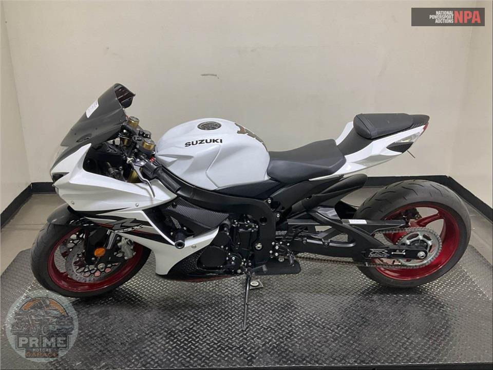 2024 Suzuki GSX-R750M4 — фото 3