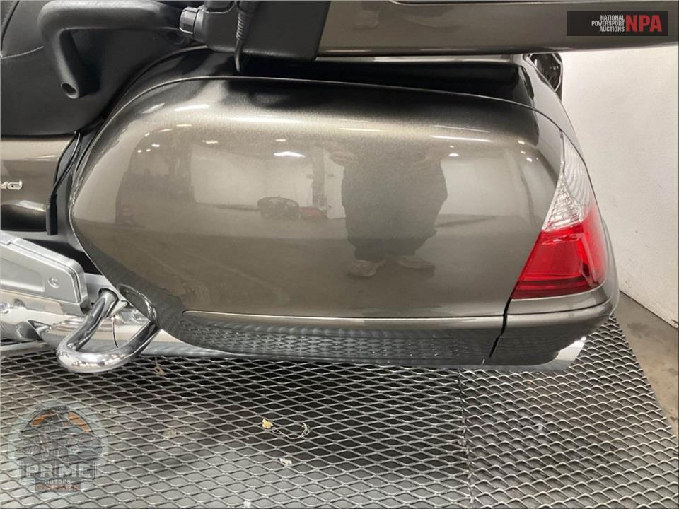 2010 Honda GL1800HPMA GOLDWING — фото 14