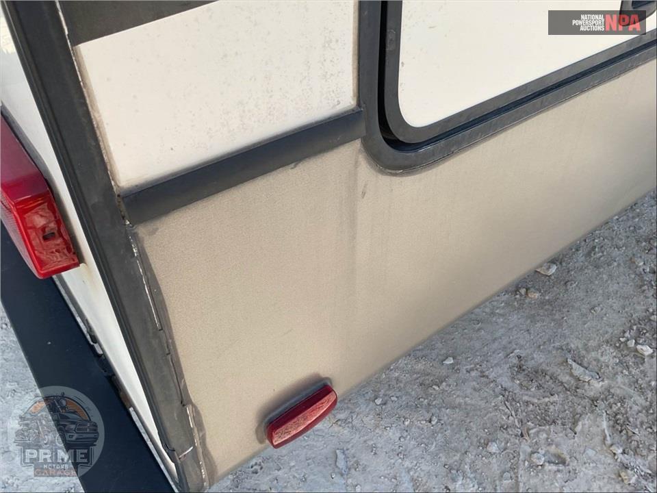 2017 Keystone Rv M-3791 RD - MONTANA FIFTH WHEEL SERIES — фото 44