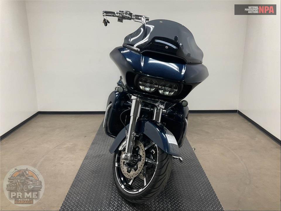 2016 Harley-Davidson FLTRU ROAD GLIDE ULTRA — фото 2