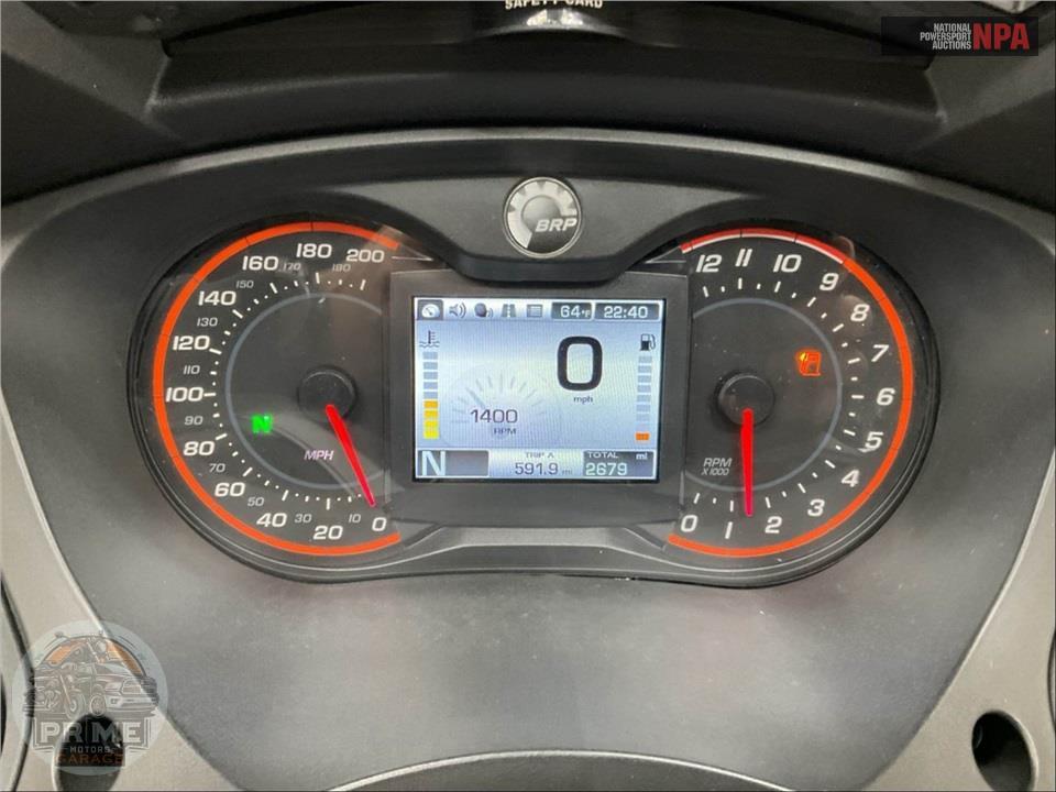 2016 Can-Am SPYDER ST-S SE5 — фото 5
