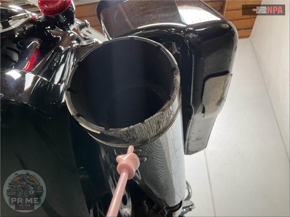 2021 Harley-Davidson FLTRXS ROAD GLIDE SPECIAL — фото 11