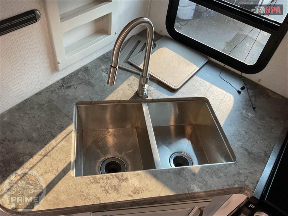 2021 Keystone Rv M-26 RBS - COUGAR SERIES — фото 14