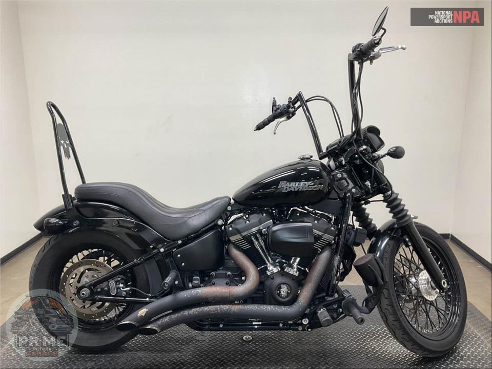 2020 Harley-Davidson FXBB STREET BOB — фото 1