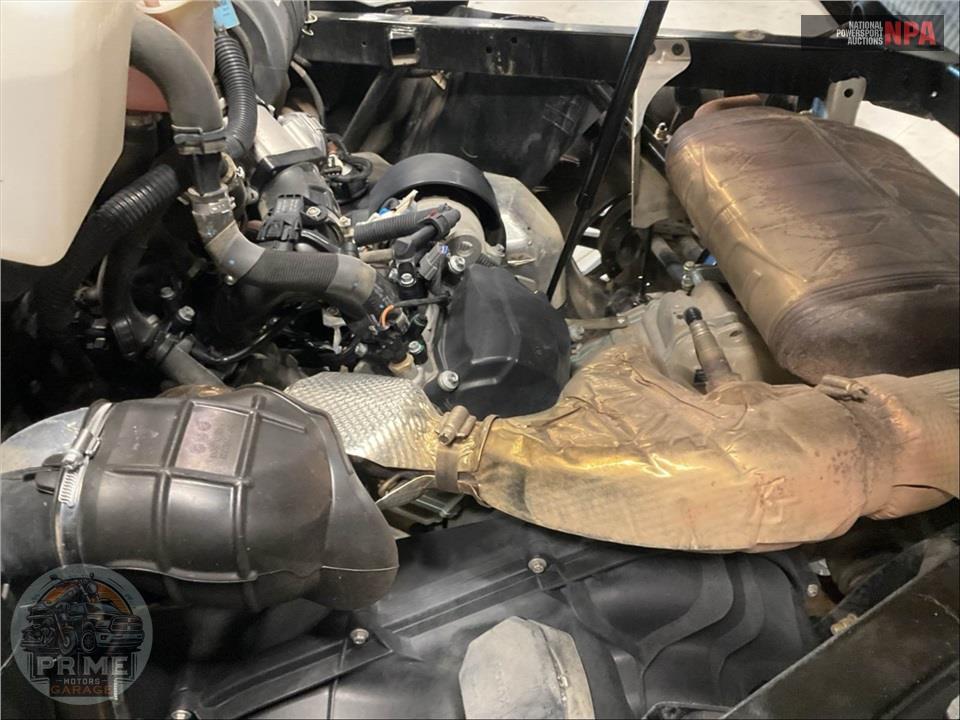 2025 Can-Am DEFENDER MAX LIMITED CAB HD10 — фото 9