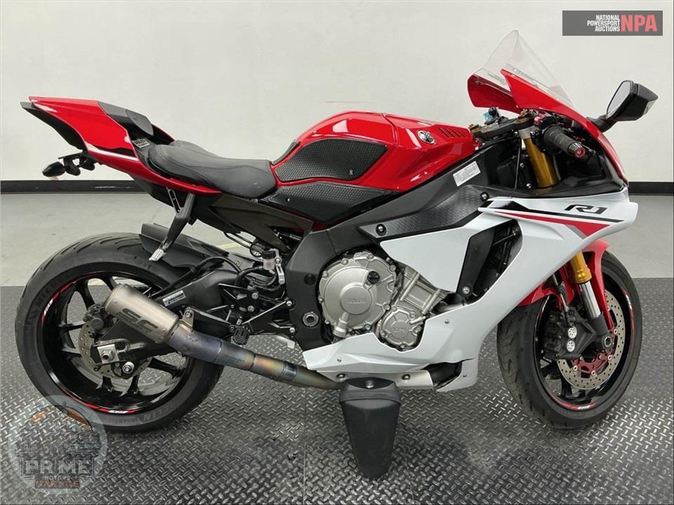 2015 Yamaha YZF-R1 — фото 1