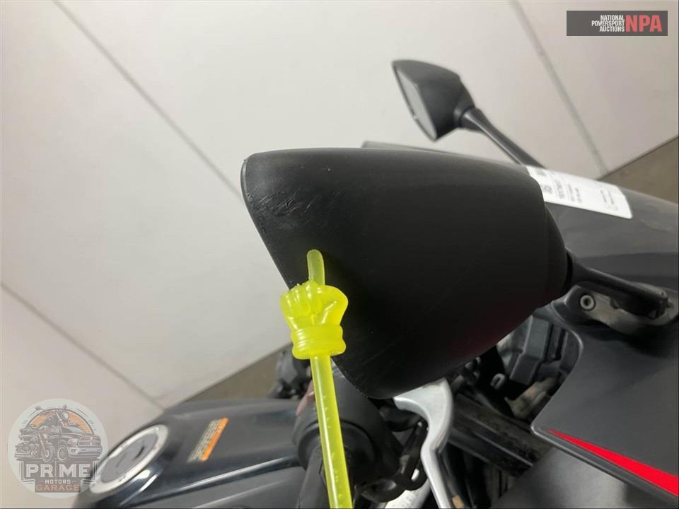 2017 Yamaha YZF-R3 ABS — фото 30