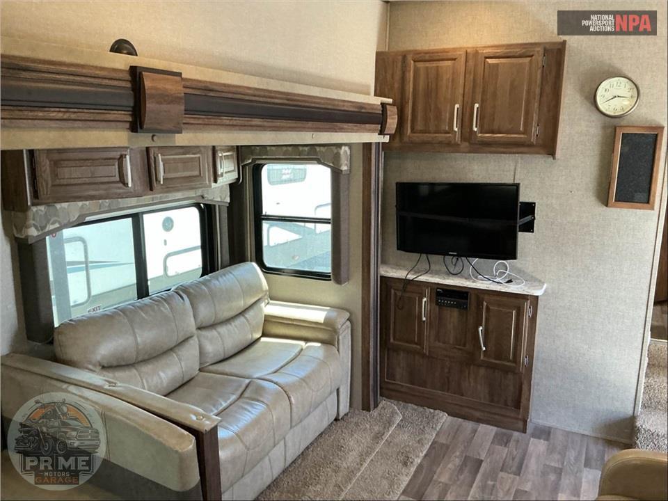 2018 Keystone Rv M-279 RKSWE - COUGAR FIFTH WHEEL SERIES — фото 8