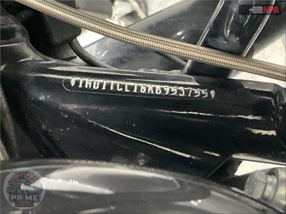 2019 Harley-Davidson FLTRXSE CVO ROAD GLIDE — фото 45