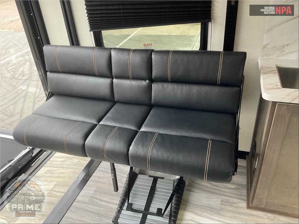 2023 Alliance Rv M-21T15 - VALOR FIFTH WHEEL SERIES — фото 10