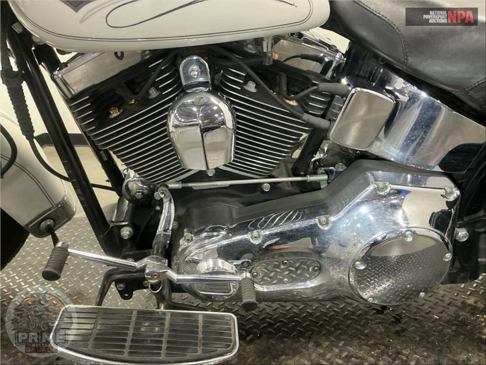 2001 Harley-Davidson FLSTCI HERITAGE SOFTAIL CLASSIC — фото 7