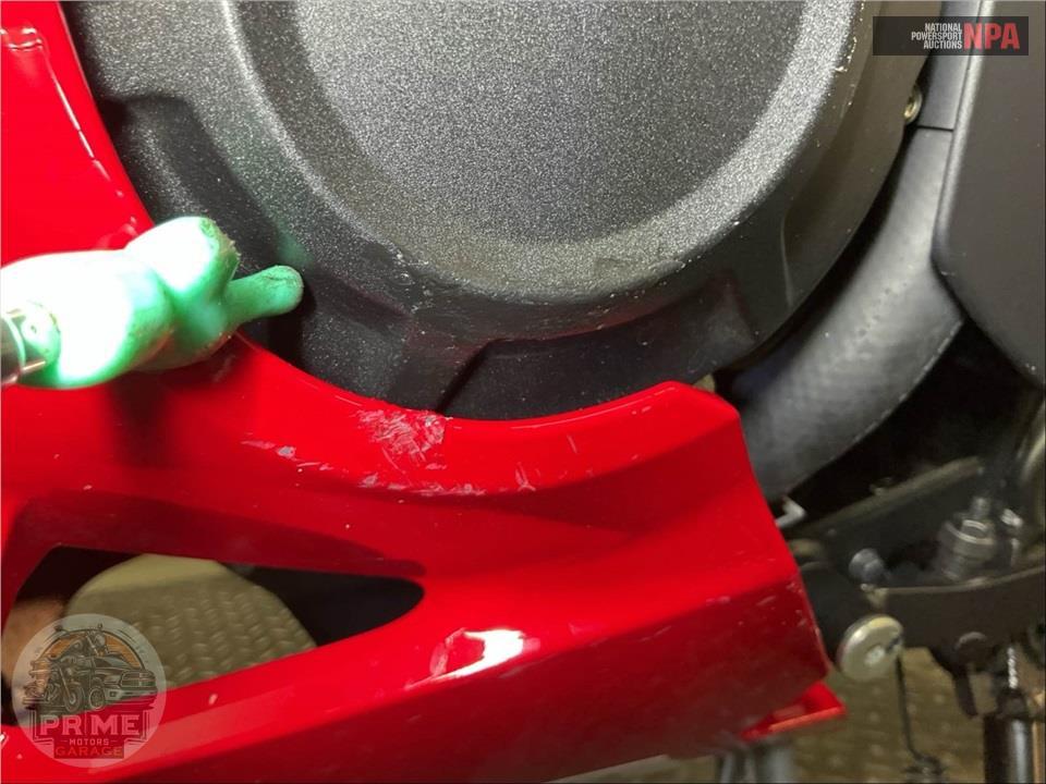 2024 Honda CBR650R E-CLUTCH — фото 10
