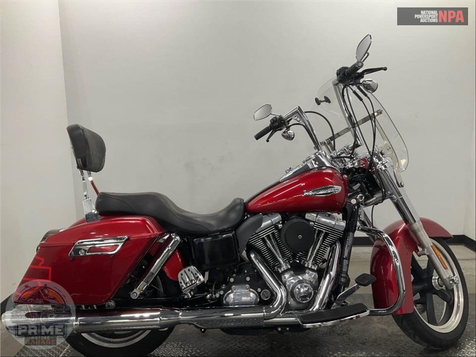 2012 Harley-Davidson FLD-103 DYNA SWITCHBACK — фото 1