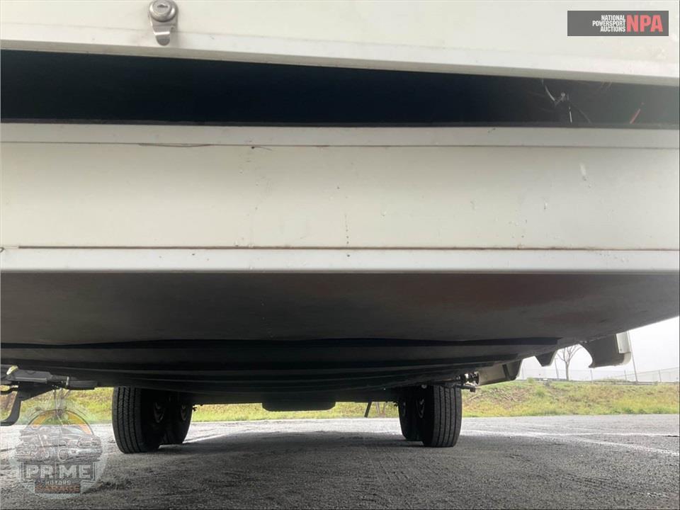 2008 Cedar Creek M-30LSTS (*) - SILVERBACK FIFTH WHEEL SERIES — фото 46