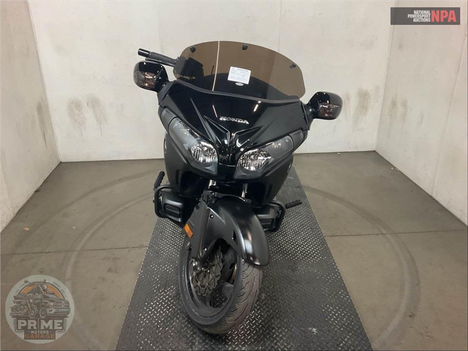2013 Honda GL1800BDD GLDWNG F6B DLX — фото 2