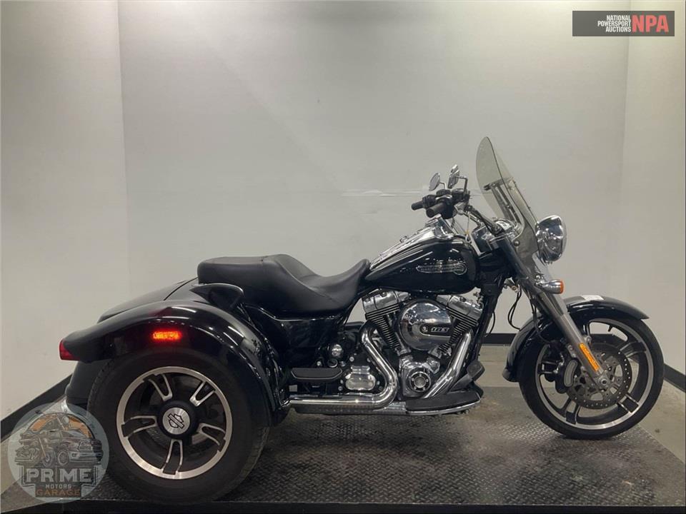 2015 Harley-Davidson FLRT FREE WHEELER — фото 1