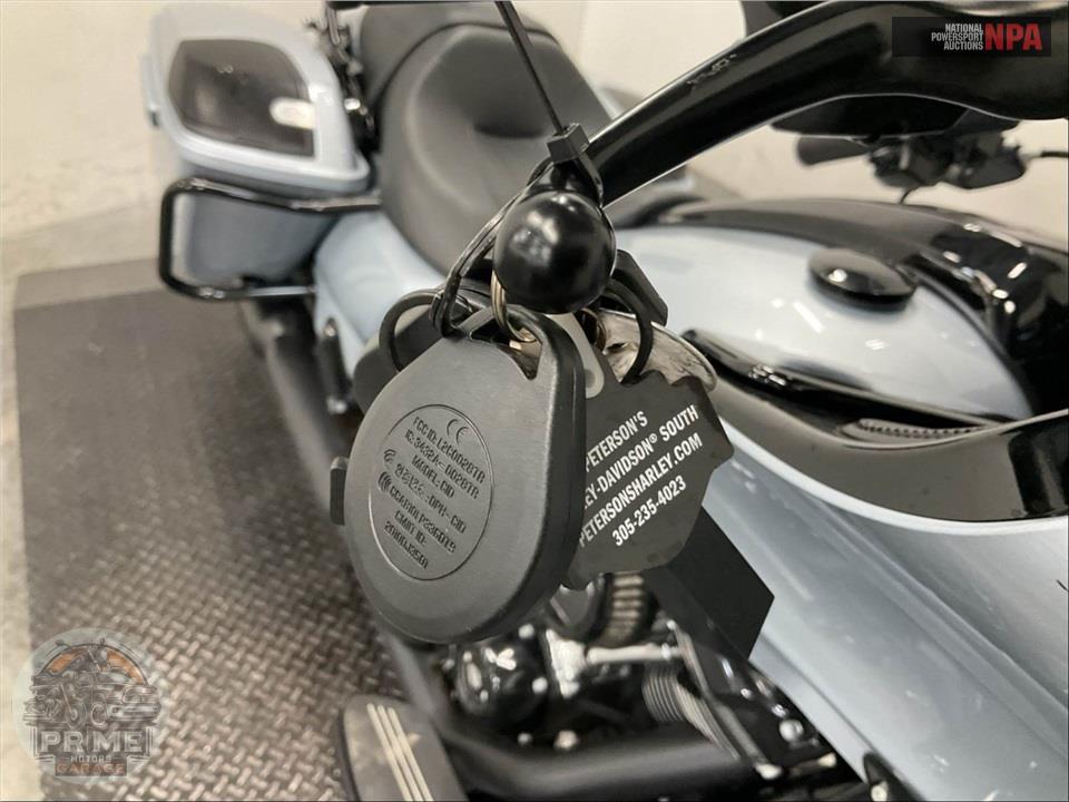 2023 Harley-Davidson FLTRXS ROAD GLIDE SPECIAL — фото 10