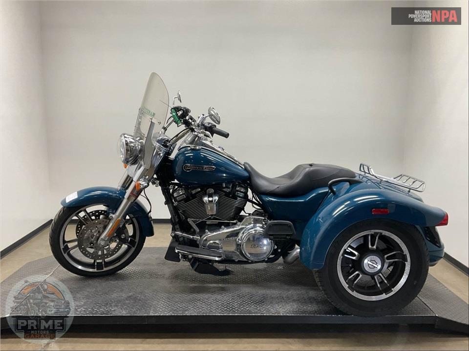 2021 Harley-Davidson FLRT FREEWHEELER — фото 3