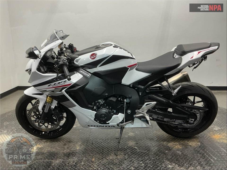 2026 Honda CBR1000RR ABS — фото 3