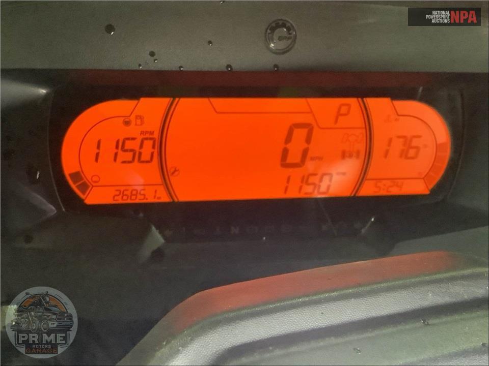 2025 Can-Am DEFENDER MAX LIMITED CAB HD10 — фото 5