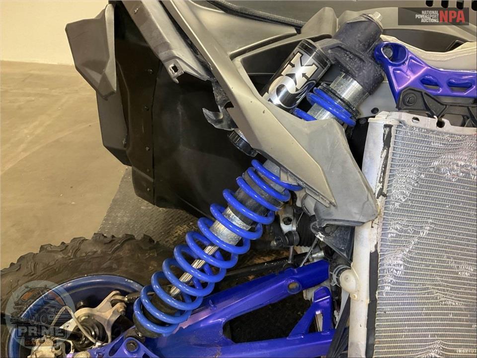 2022 Can-Am MAVERICK X3 X RS TURBO RR SMART-SHOX (DESERT TAN & CARBON BLACK RED) — фото 25