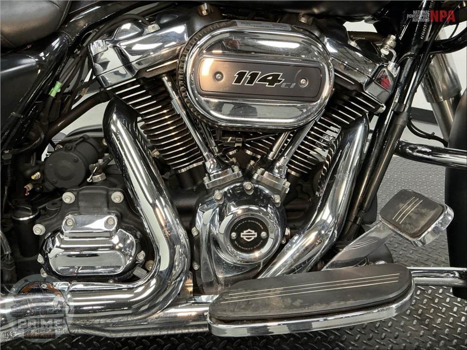 2022 Harley-Davidson FLTRXS ROAD GLIDE SPECIAL — фото 6