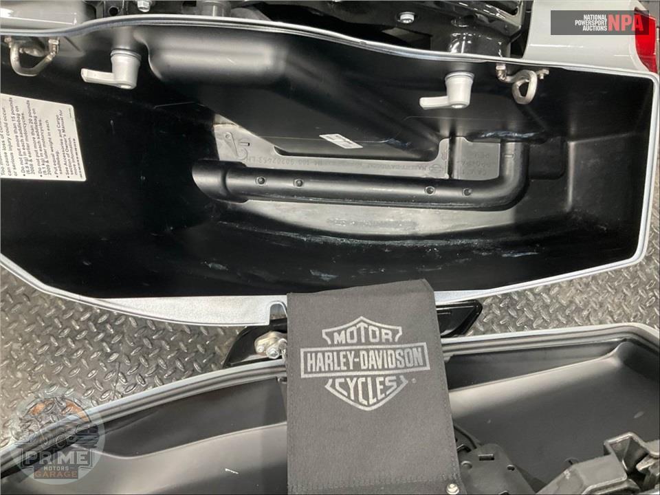 2025 Harley-Davidson FLTRX ROAD GLIDE — фото 19