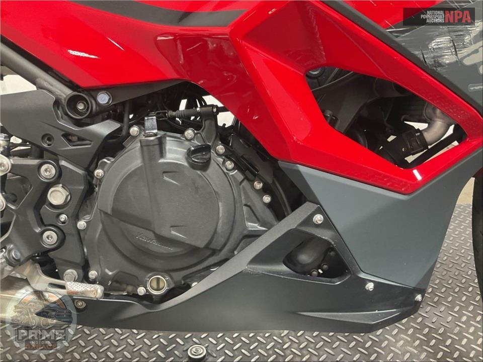 2025 Kawasaki EX500GSFAL NINJA 500 RED METALLIC (ABS) — фото 6