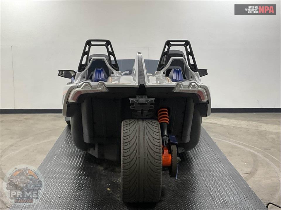 2022 Polaris SLINGSHOT R AUTODRIVE — фото 4