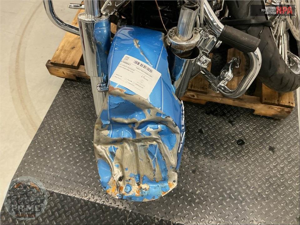 2011 Harley-Davidson FLHRC ROAD KING CLSC — фото 16