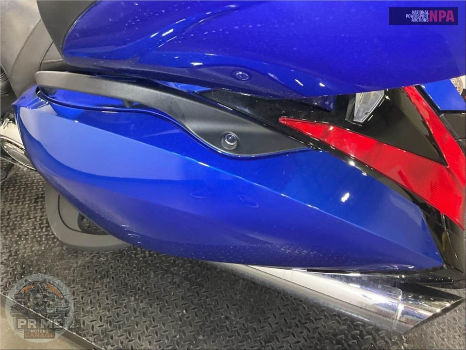 2017 Victory Motorcycles VISION BLUE FIRE — фото 22