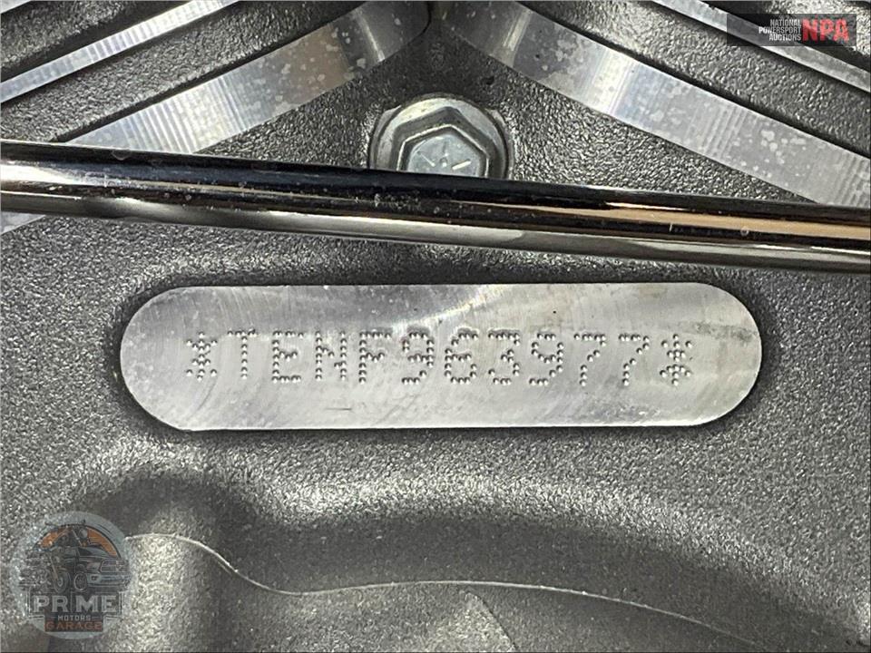 2015 Harley-Davidson FLHTKSE CVO ULTRA LIMITED — фото 32