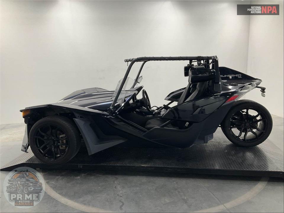 2021 Polaris SLINGSHOT SL AUTODRIVE — фото 3