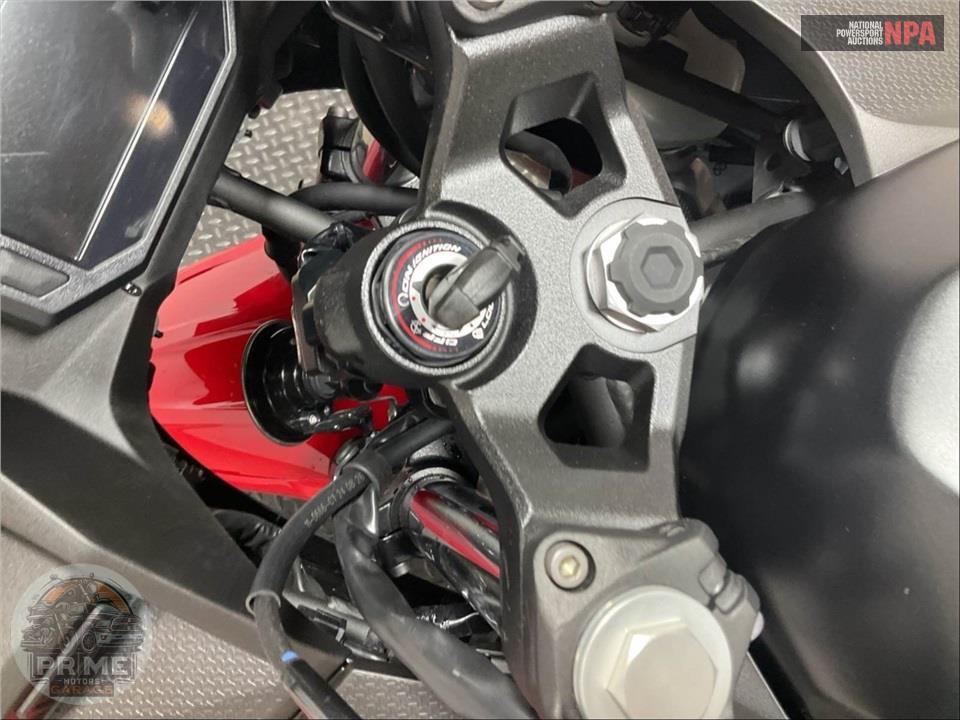 2025 Kawasaki EX500GSFAL NINJA 500 RED METALLIC (ABS) — фото 13