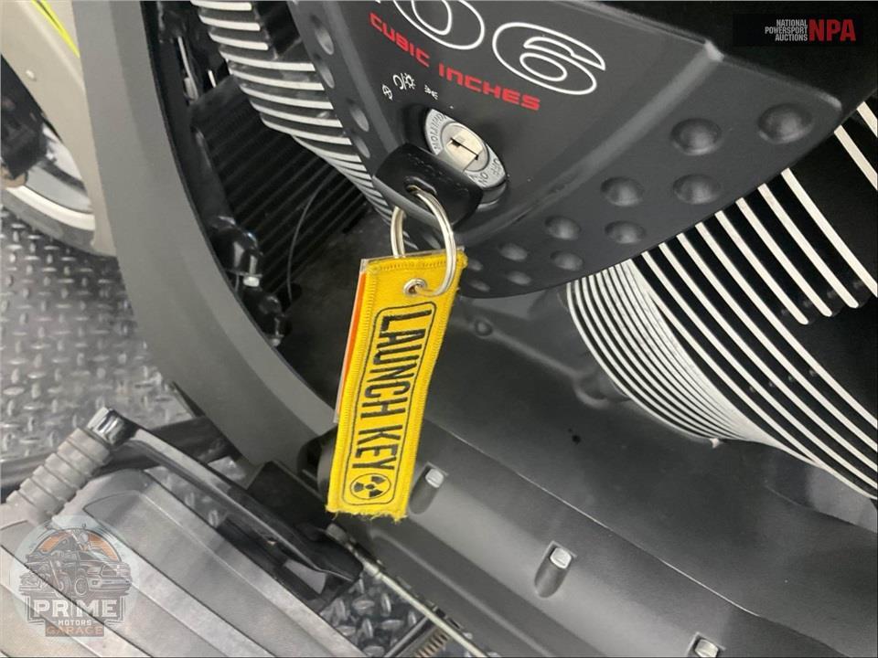2014 Victory Motorcycles CROSS COUNTRY — фото 9