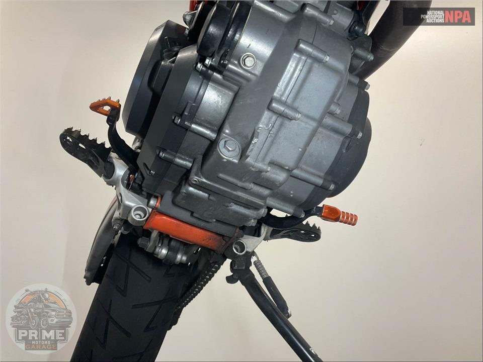 2023 Ktm 690 SMC R — фото 14