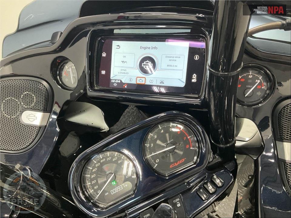 2022 Harley-Davidson FLTRXSE CVO ROAD GLIDE — фото 5