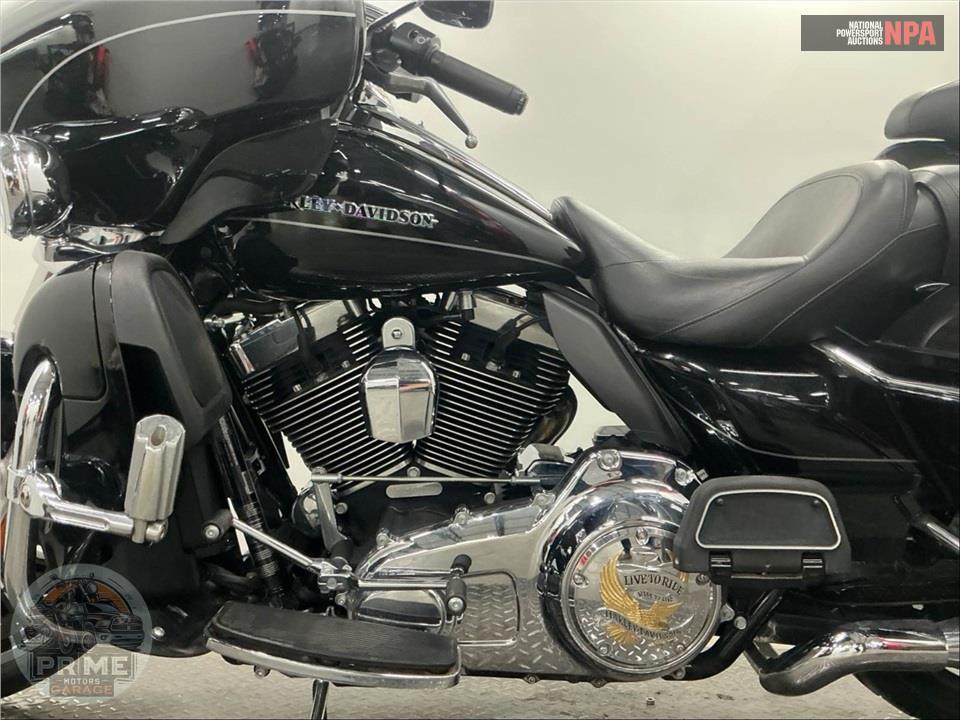 2015 Harley-Davidson FLHTK ELECTRA GLIDE ULTRA LIMITED — фото 7