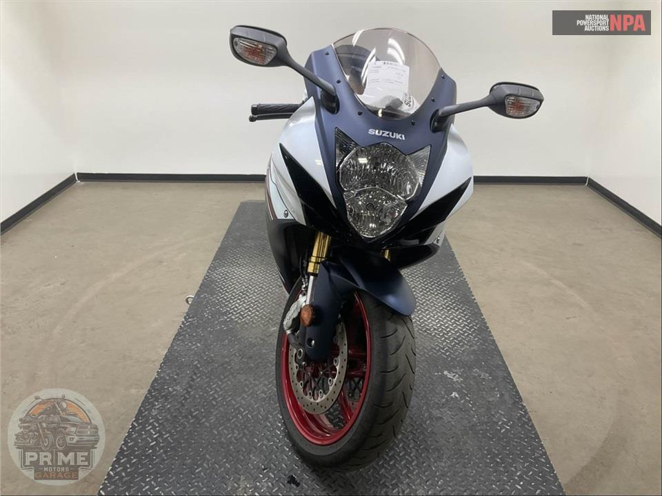 2025 Suzuki GSX-R750M5 — фото 2