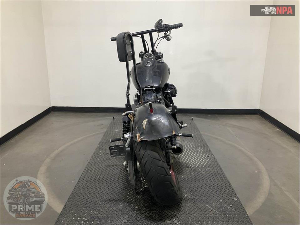 2015 Harley-Davidson FXDBP STREET BOB — фото 4